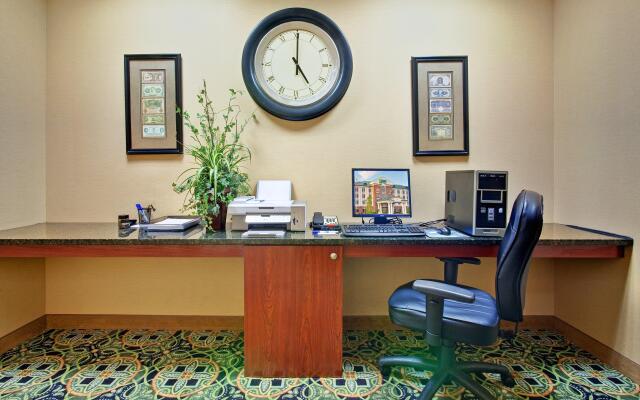 Holiday Inn Express & Suites Millington by IHG
