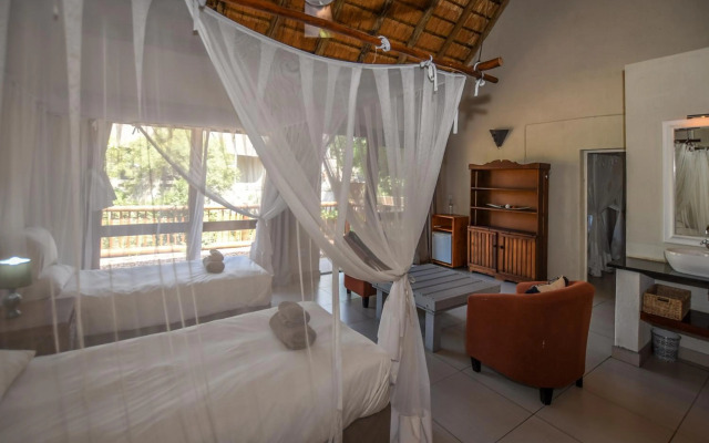 Leopard's Lair Bush Lodge