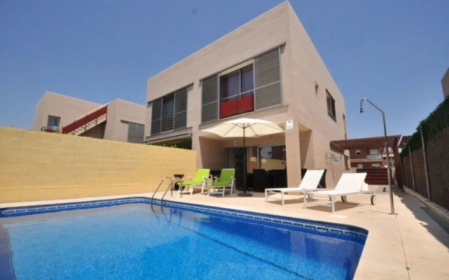 Villa Carrer del mas del Vidalet  7 Holid No.1