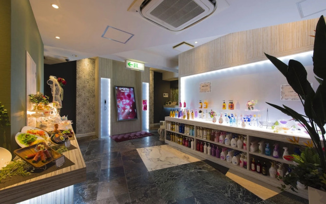 Restay Tina Grace - Adults Only