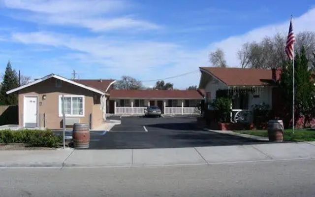 Hotel Paso Robles Wine Country