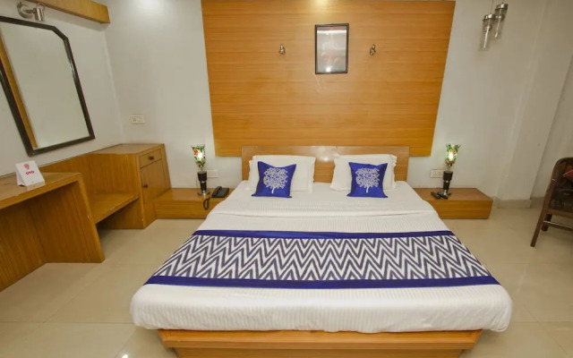 OYO 8606 Hotel Snow Princess