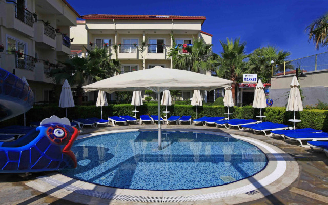 Sun City Apartments & Hotel