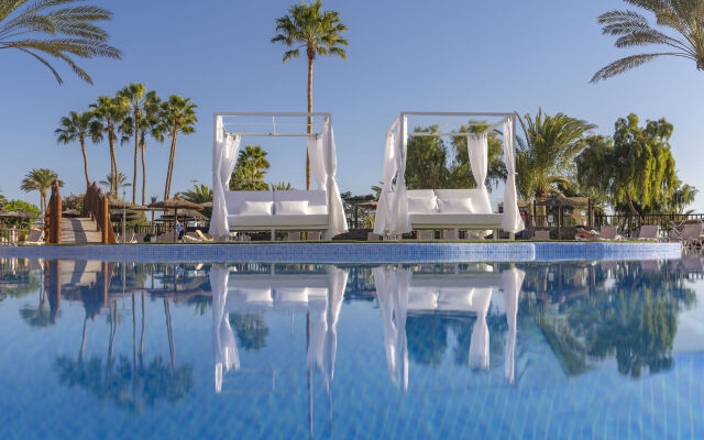 Elba Sara Beach & Golf Resort