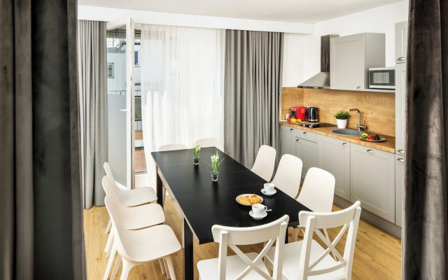 Jimmys Apartments XXL