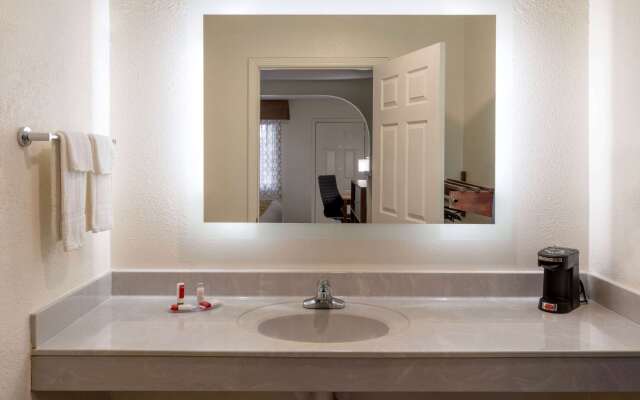Baymont by Wyndham Biloxi/Ocean Springs