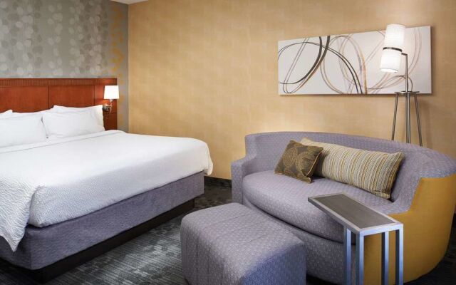 Courtyard Detroit Livonia