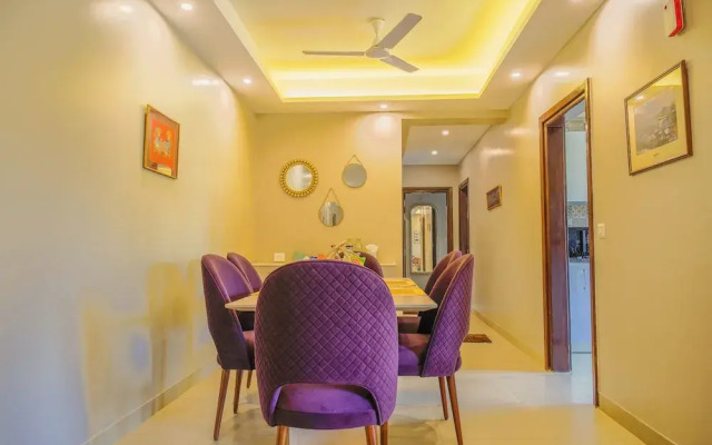 Alaya Stays Veera Marina 3 BHK Apartment
