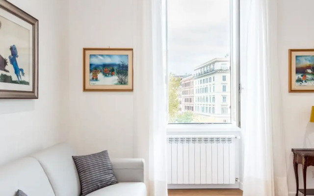 RSH San Cosimato Luxury Bright Apartment