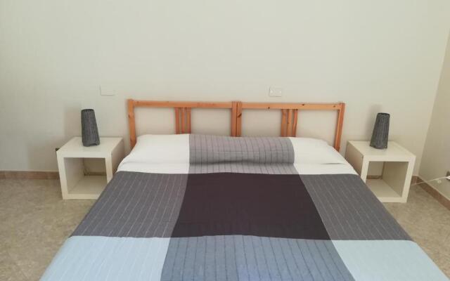 "Dint e viche e Napule" Guest House