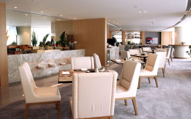 Crowne Plaza Zhuhai City Center by IHG