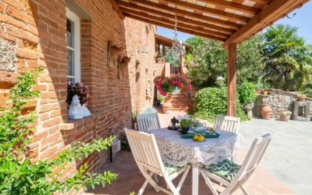 Villa al Molino Comfortable Holiday Residence