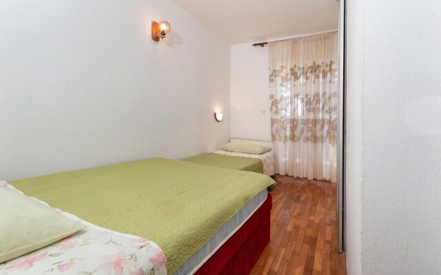 Awesome Apartment in Pula With 2 Bedrooms and Wifi