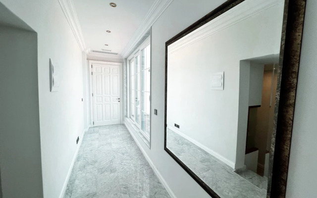 Sea View Penthouse - Spacious Terraces