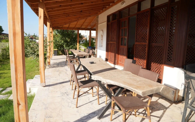 Ali Baba Ciftligi Alacati