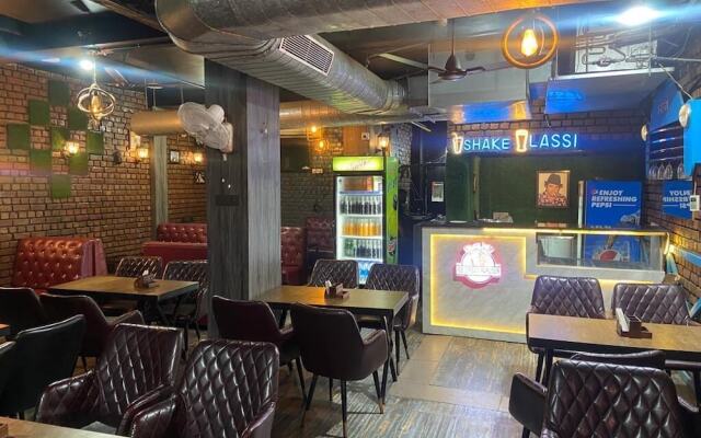 D 0101 Cafe and Lounge