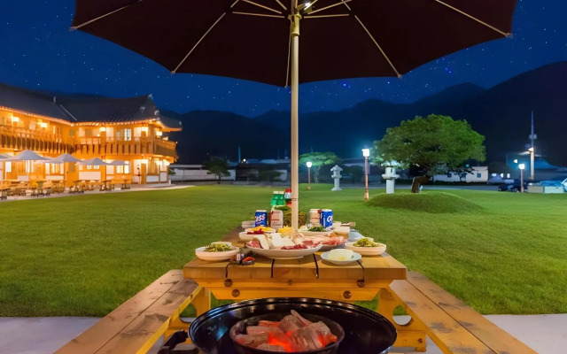 Gyeongju Yongjang Hanok Pension