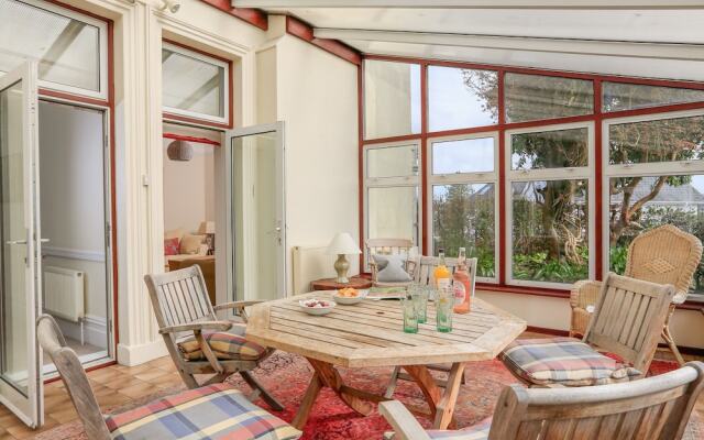 1 Holmleigh