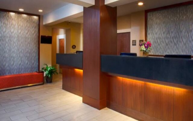 DoubleTree by Hilton Norwalk