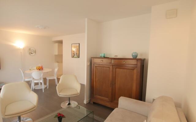 Happyfew - Le Cigalusa