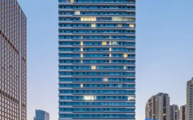 Kairo Hotel (Chongqing Zhuangyuanbei Light Rail Station)