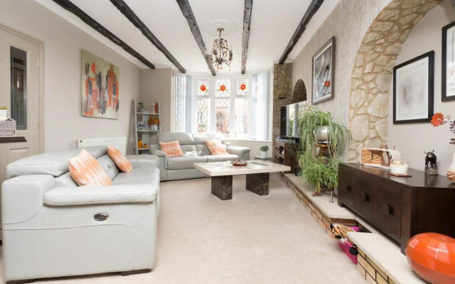 Charming 3-bed House in Wellingborough