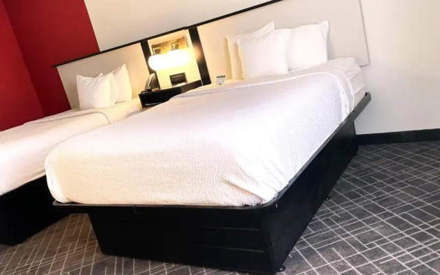 Ramada Waupaca