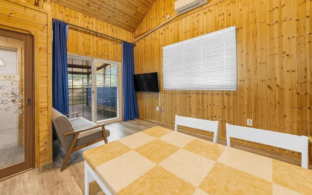 Gapyeong Etoile Pension