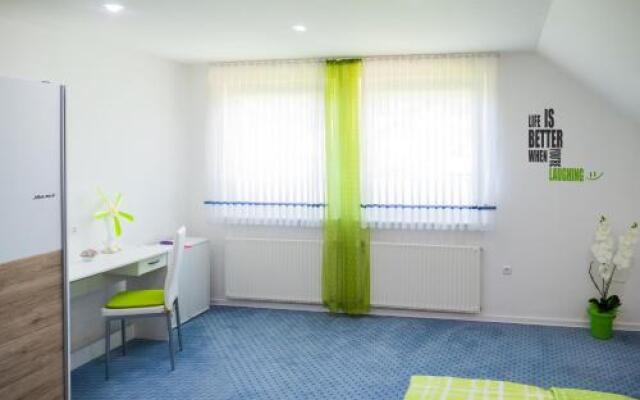 Modrin Apartments