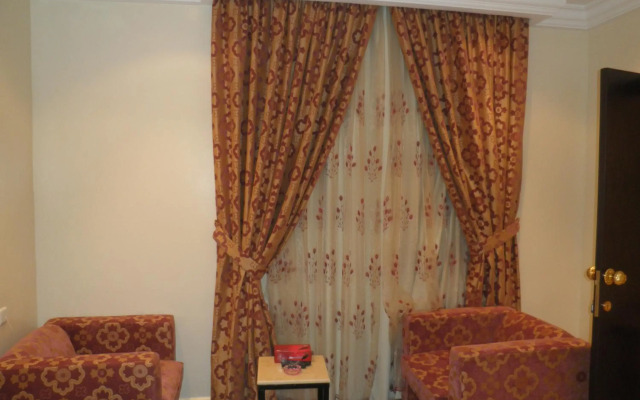 Marina Royal Hotel Suites