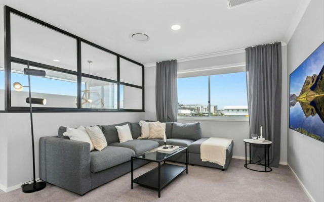 Ultimate Family Entertainer