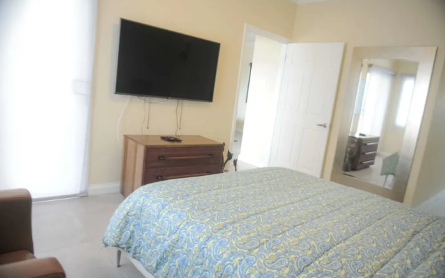 Lagoons Apartments