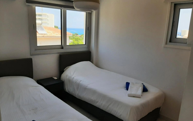 Protaras Plaza Hotel