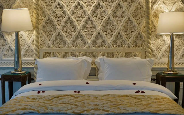 Riad Maison Bleue And Spa