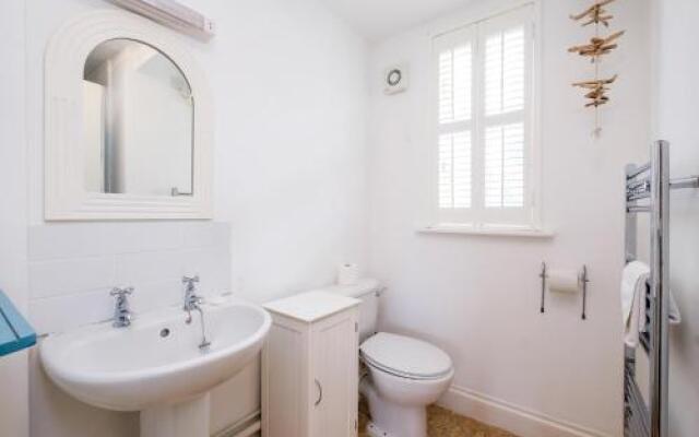 2 Bell Lodge, Thorpeness