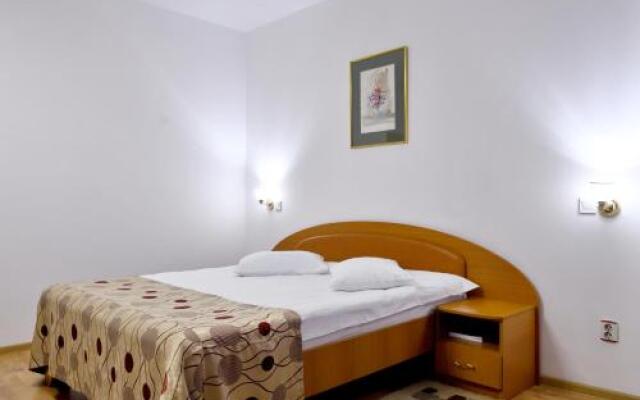 Hotel Select
