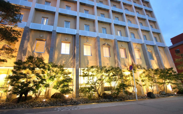 Uozu Manten Hotel Ekimae
