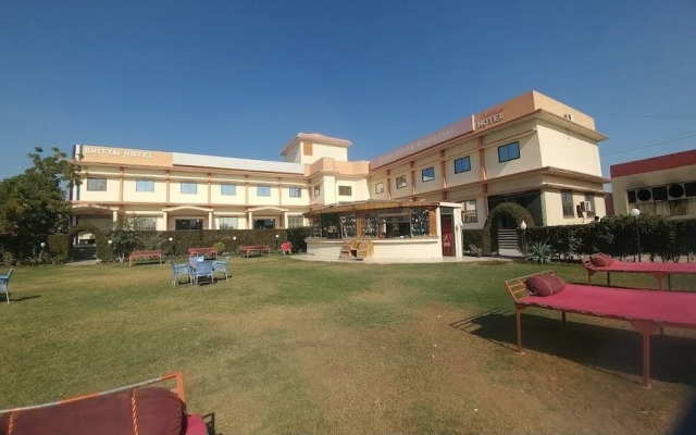 Bhittai Hotel