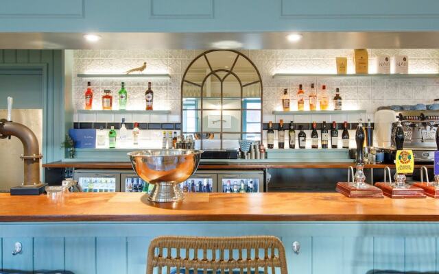 Stylish Apartment Gastro Pub in West Wittering
