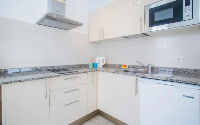 Flower Beach Suite 6