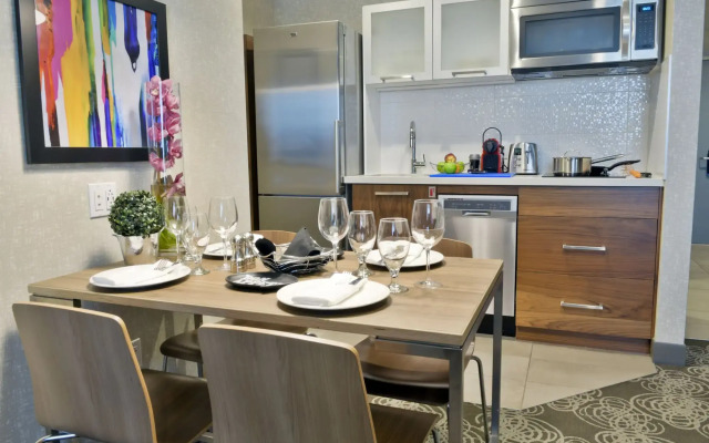 Hilton Montreal Laval