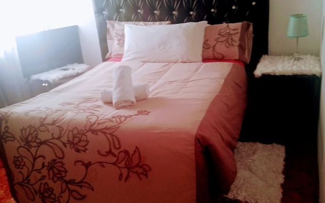 Room in Guest Room - Zagorski bed and Breakfast its Homestay .home Away From Home