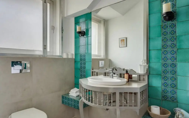 El Arbol by Hireavilla - 2BR w Rooftop Pool Nerul