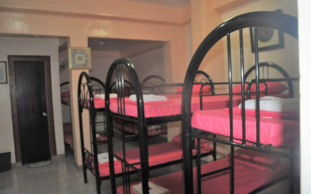 Nikita's Place Hotel