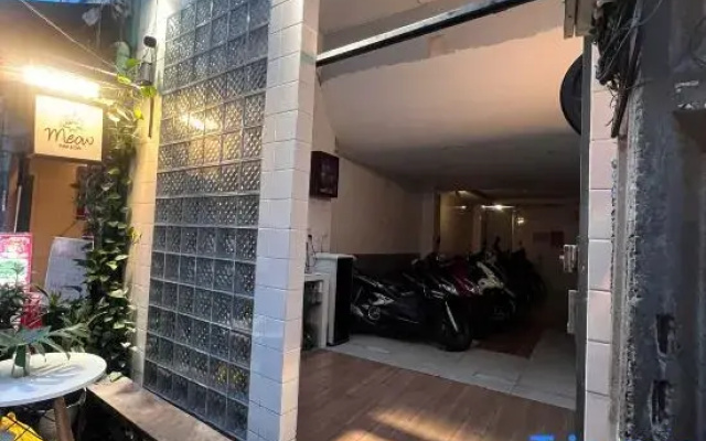 Meow Hotel & Cafe 3