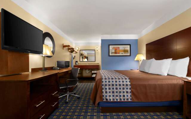 Days Inn by Wyndham Fultondale