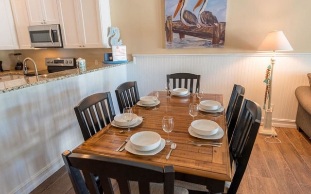 Marina Sunrise Apartment 3