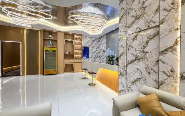 Lanqi Residence Hotel (Chaozhou Raoping Fengjiang Plaza)