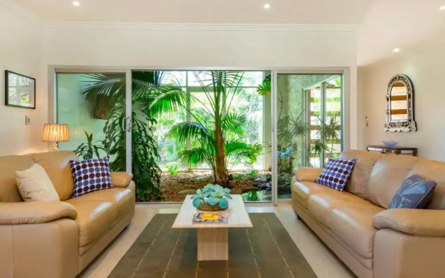 Adelphi Waterfront 2 Bedroom Ground Floor Home