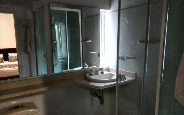 Hostal Lleras Calle 8 - Hostel